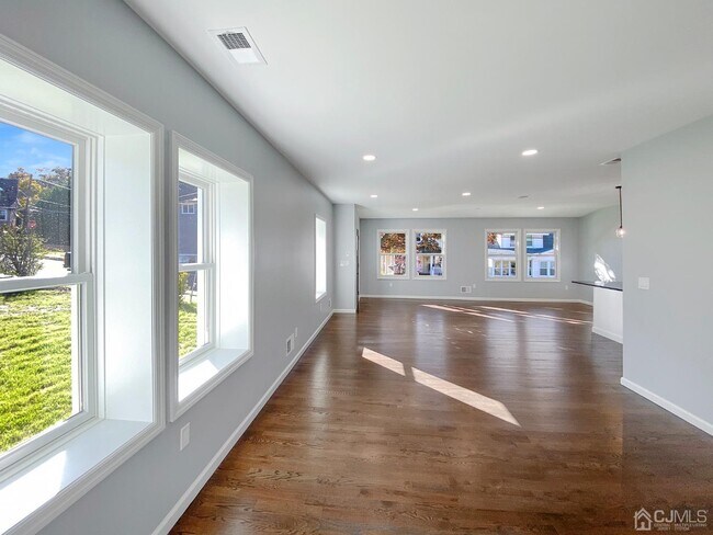 Foto del edificio - 280 Clark St