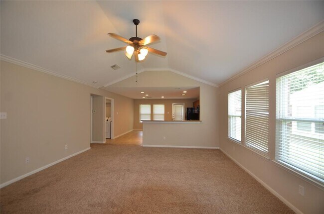 Foto del edificio - 198 Fairwind Trail Dr