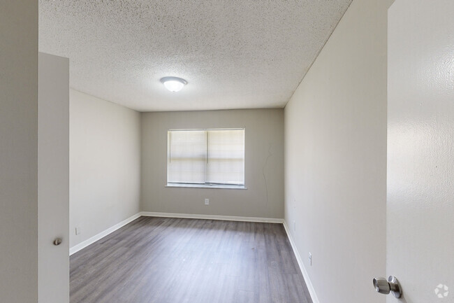 1BR, 1BA - 700SF - Bedroom - Monarch Apartments