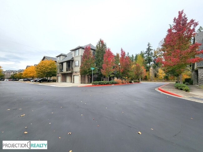 Building Photo - 8061 NE Rockne Way