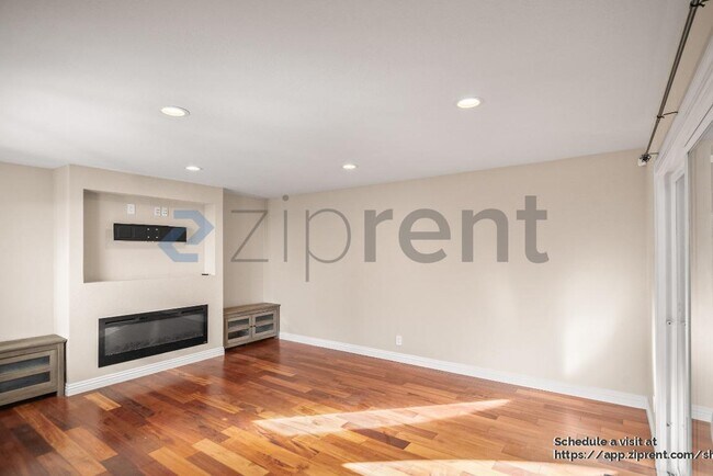 Foto del edificio - 41098 Bairo Ct