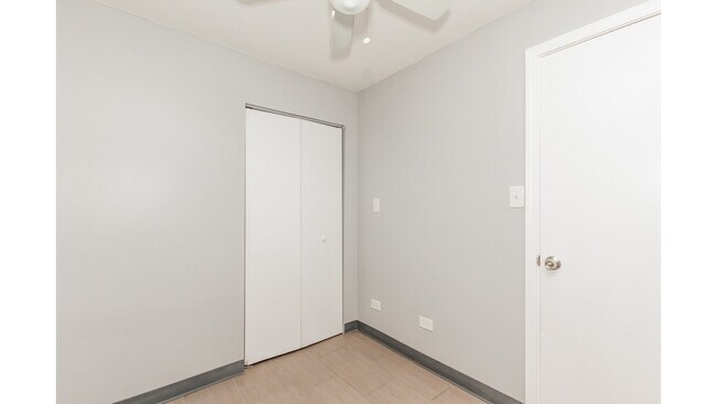 Foto del edificio - 3129 W Augusta Blvd