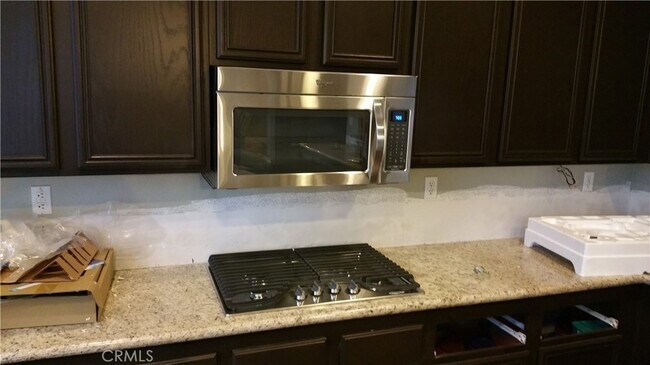 Foto del edificio - 26499 Arboretum Way