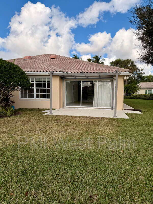 Building Photo - 8270 Eleuthera Ln