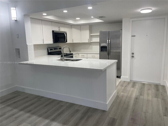 Foto del edificio - 12209 SW 14th Ln