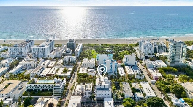 Foto del edificio - 240 Collins Ave