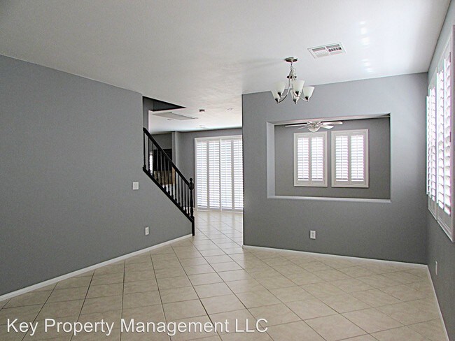 Building Photo - 3 br, 2.5 bath House - 10436 Britton Hill Ave