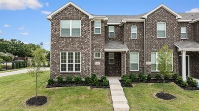 Building Photo - 3020 Percheron Dr