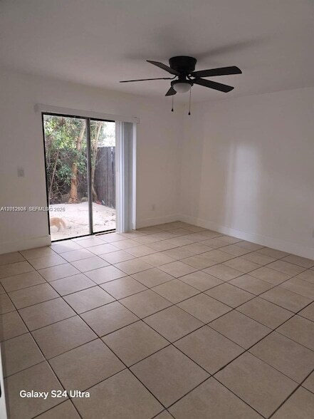 Foto del edificio - 28055 SW 143rd Ct
