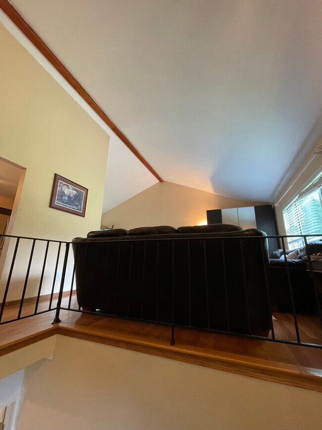 Foto del edificio - 257 Lake Rd