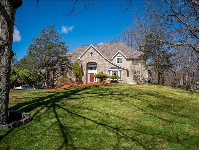 Building Photo - 5 Pheasant Dr
