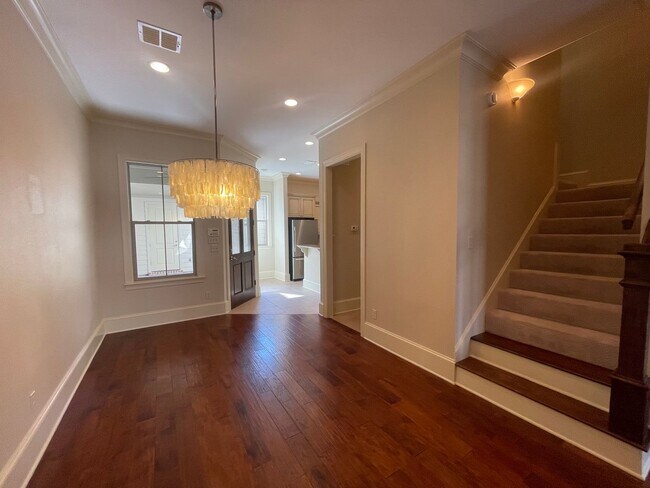 Foto del edificio - A Great Place To Call Home! Hoa Fees included in Rent