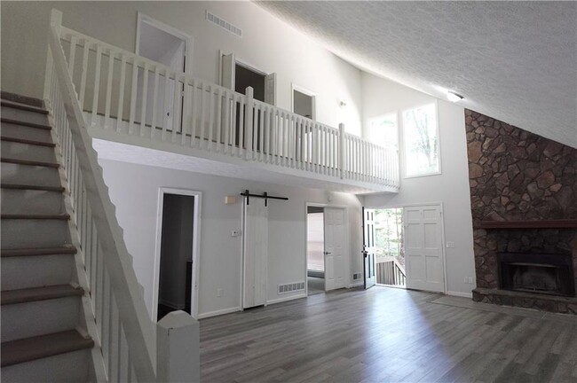 Building Photo - 4870 Wade Valley Way