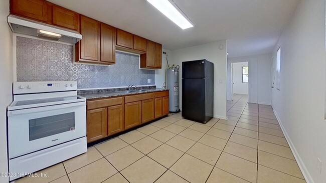 Foto del edificio - 504 E 64th St