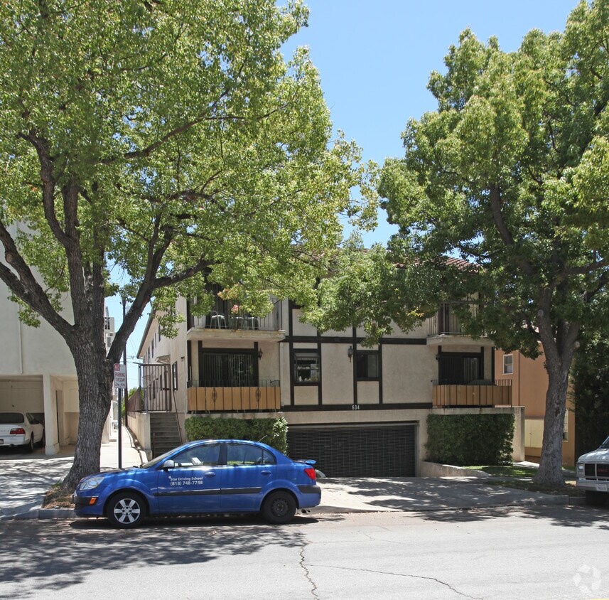 Foto del edificio - 634 E Angeleno Ave