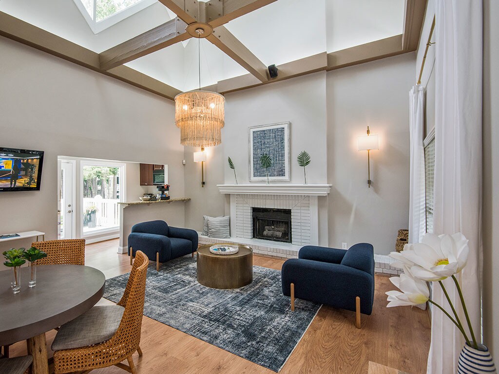 Sommerset Place Apartments in Raleigh, NC