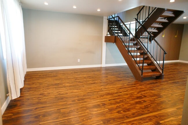 Foto del edificio - 4206 N Parkway Ave