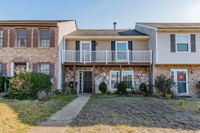 Primary Photo - 704 Cahaba Manor Dr