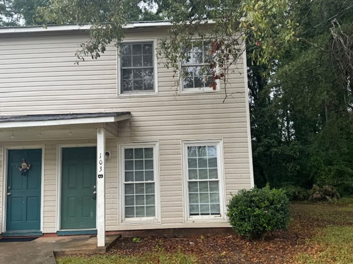 Primary Photo - 103 Peachtree St
