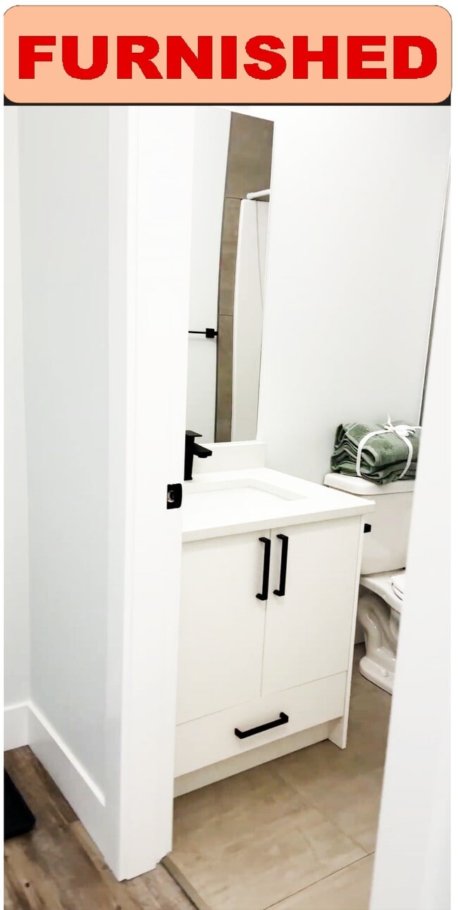 Building Photo - 8911 112 Ave