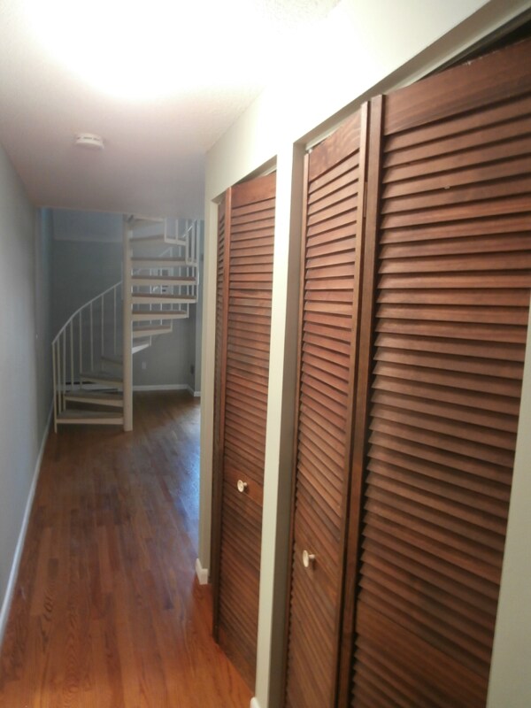 Foto del edificio - 42 N Main St