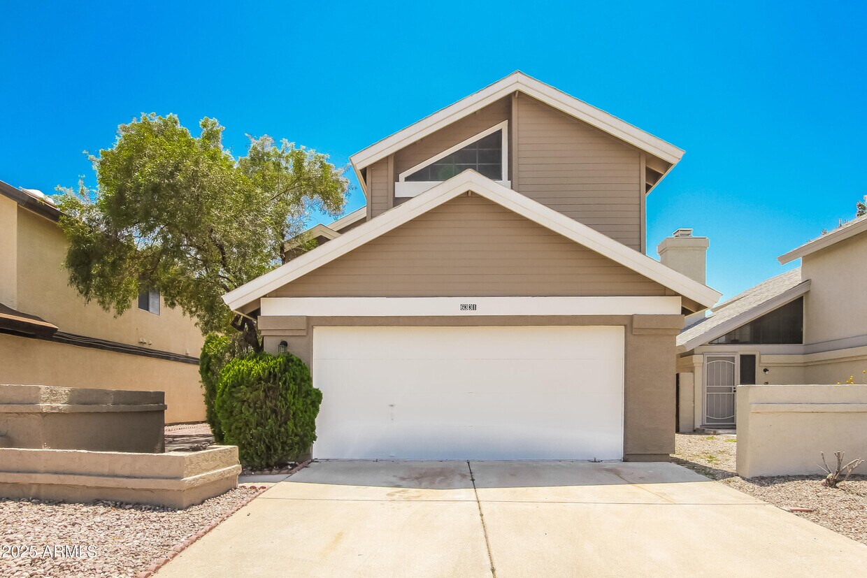 Foto principal - 6331 W Townley Ave