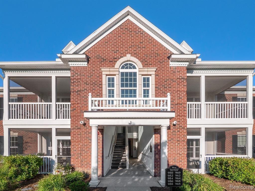 964 W Summerfield Glen Cir Unit 96, Ann Arbor, MI 48103 Condo for