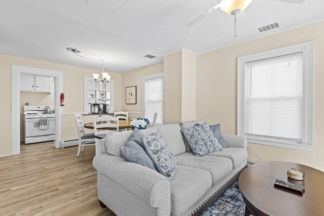 Photo - 9 Lafountain St Apartment