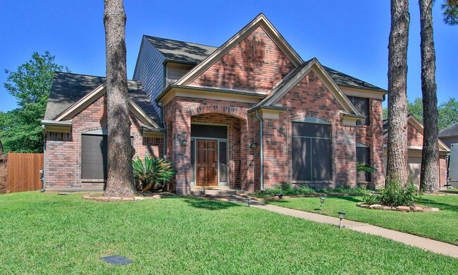 Building Photo - 17318 Shadow Valley Dr