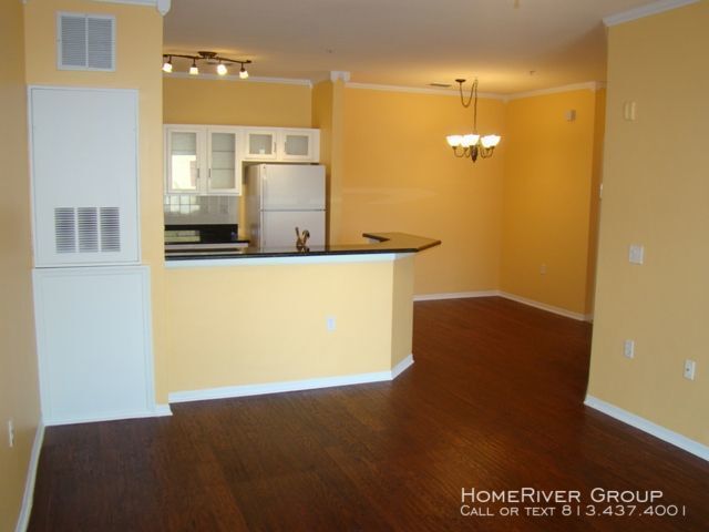 Foto del edificio - 8124 Claire Ann Dr