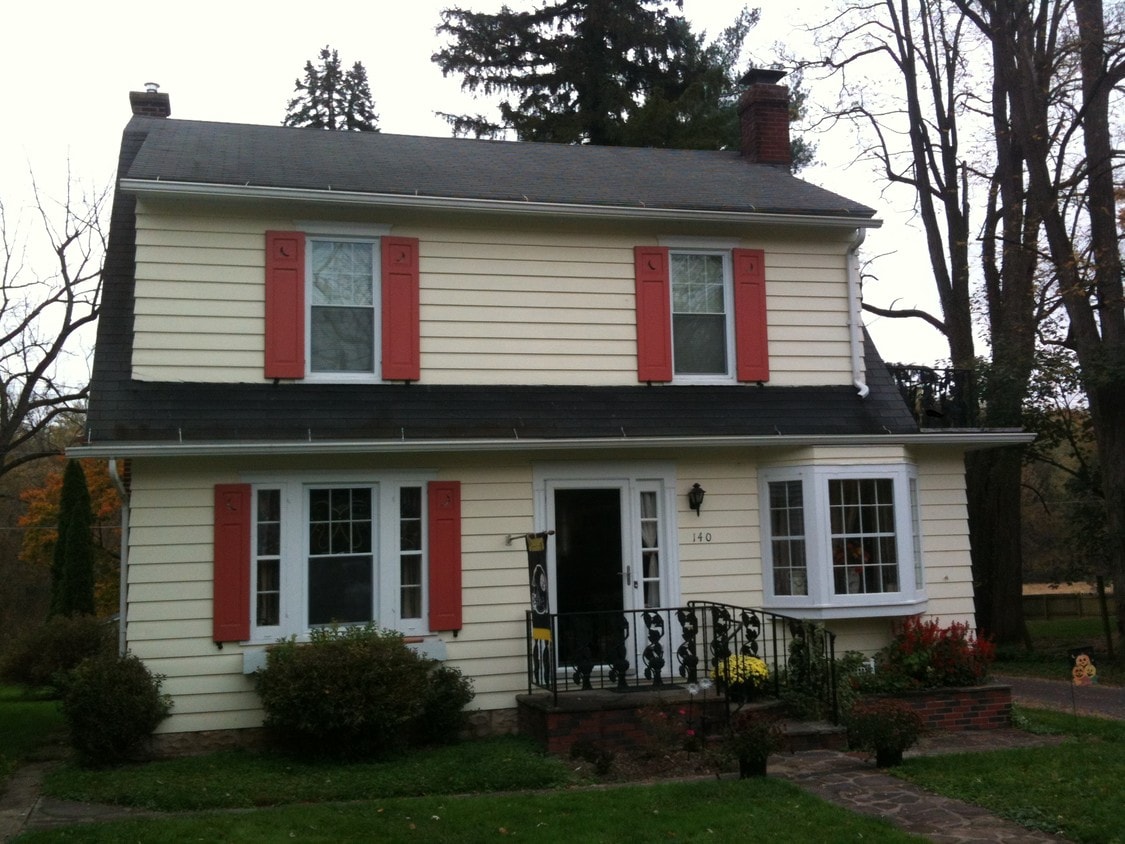 140 Brown St, Lewisburg, PA 17837 House Rental in Lewisburg, PA