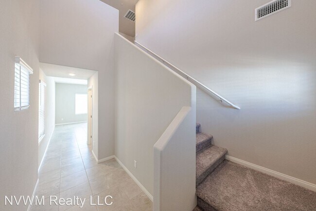 Building Photo - 4 br, 3 bath House - 7937 Diamond Sky Ave