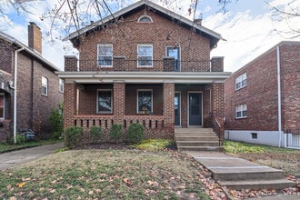 Building Photo - 7034 Dartmouth Ave