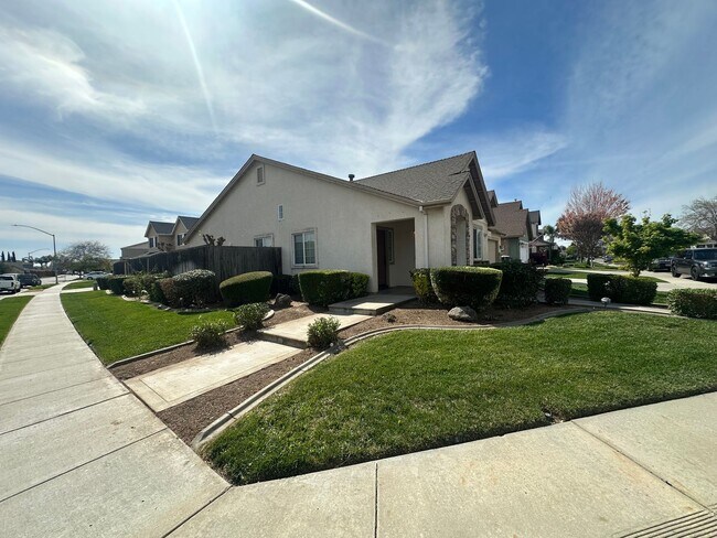 Foto del edificio - 2462 Gallery Dr