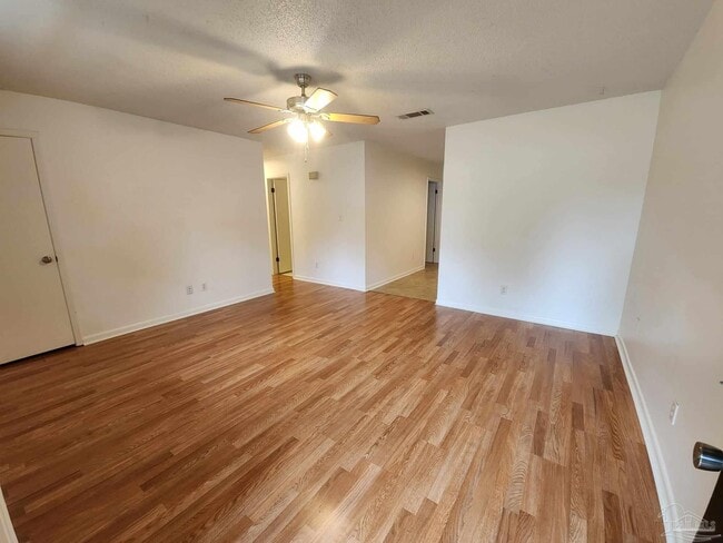 Building Photo - 5083 Yacht Harbor Cir