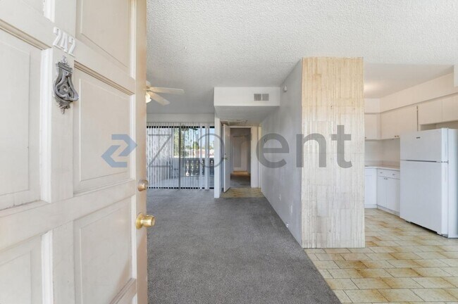 Foto del edificio - Unit 242