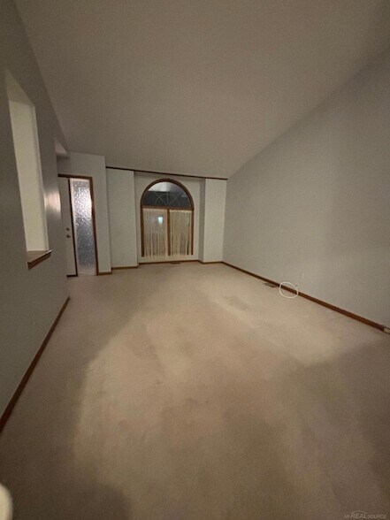 Foto del edificio - 35155 Kings Forest Blvd