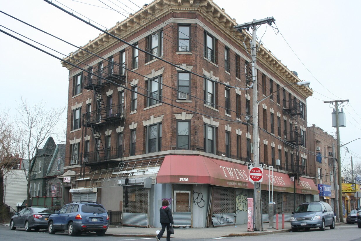 1547 Commonwealth Ave, Bronx, NY 10460 Apartments in Bronx, NY