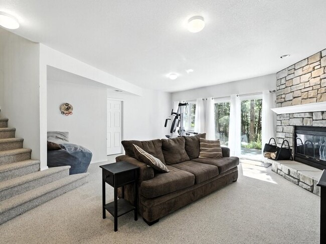 Foto del edificio - 18370 Lazy Summer Way