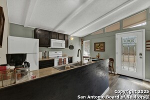 Foto del edificio - 1045 Cherry St