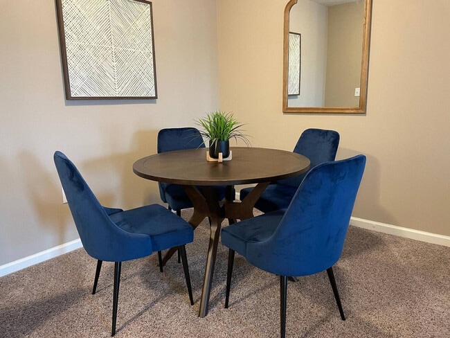 Building Photo - 4669 Lowell Ln