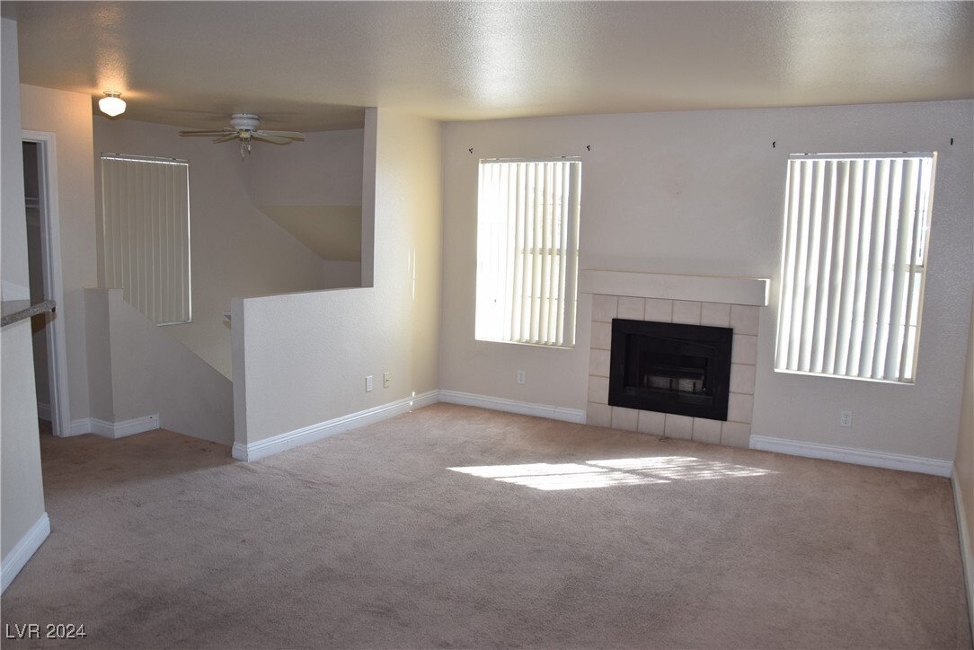 Primary Photo - 2801 N Rainbow Blvd