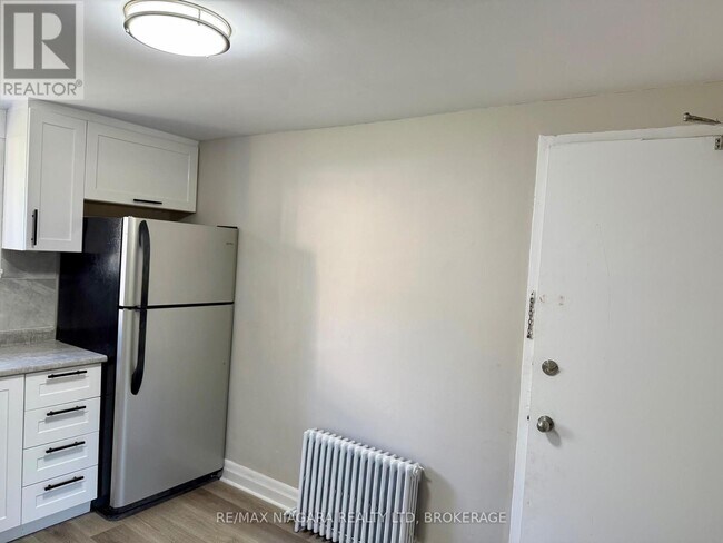 Photo du bâtiment - 9 Riverview Blvd