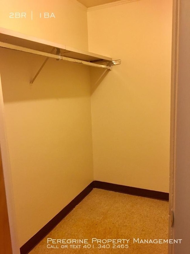 Building Photo - 2 bedroom in Pawtucket RI 02860