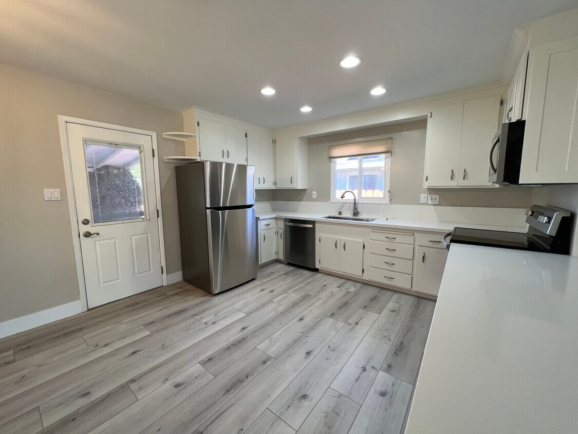 3856 Brookside Dr, Pittsburg, CA 94565 House Rental in Pittsburg, CA