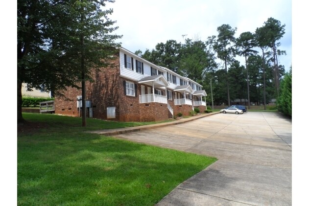 Primary Photo - 4036 Greenleaf St