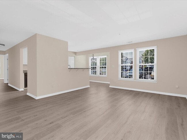 Building Photo - Ground Level Condo in Piney Orchard -Odenton