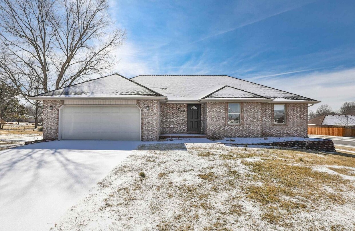 Primary Photo - Updated 3-Bed, 2-Bath All-Brick Home for R...