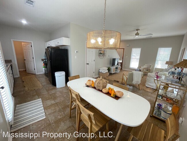 Building Photo - 3 br, 3.5 bath House - 230 Sweet Bay Drive