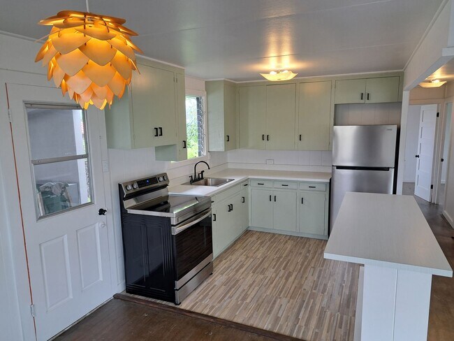 Foto del edificio - Kaumana Home with Modern Upgrades